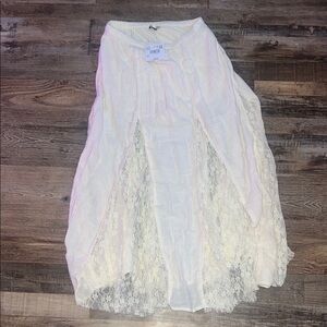 American Eagle Cream Lace Maxi Skirt